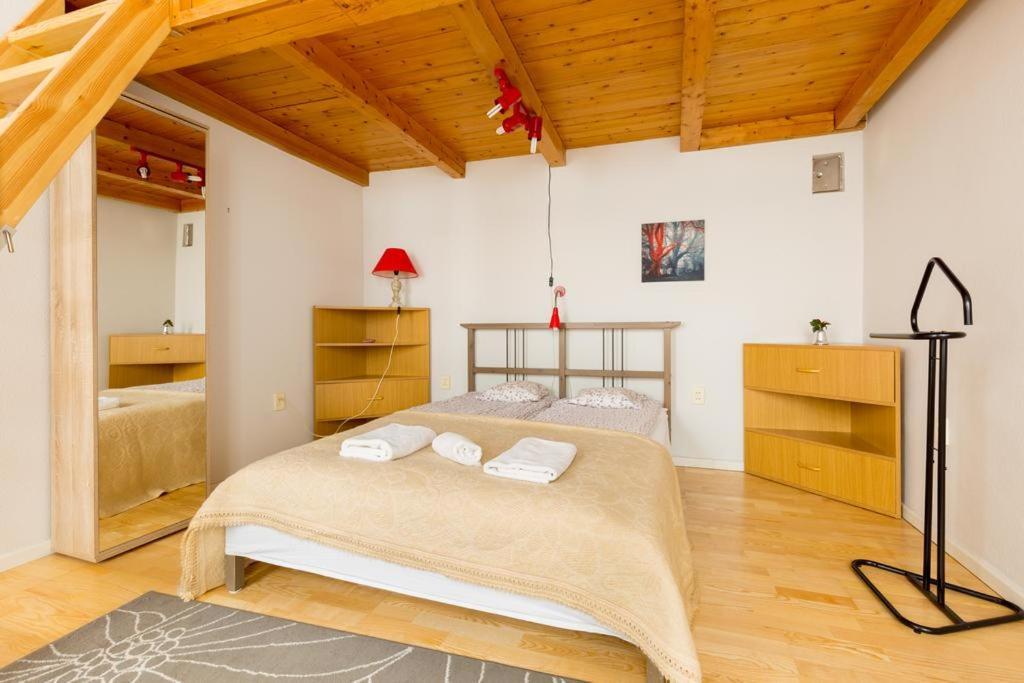 Szentkiralyi 5 - Double Basic In The Center - Self-check-in Apartament